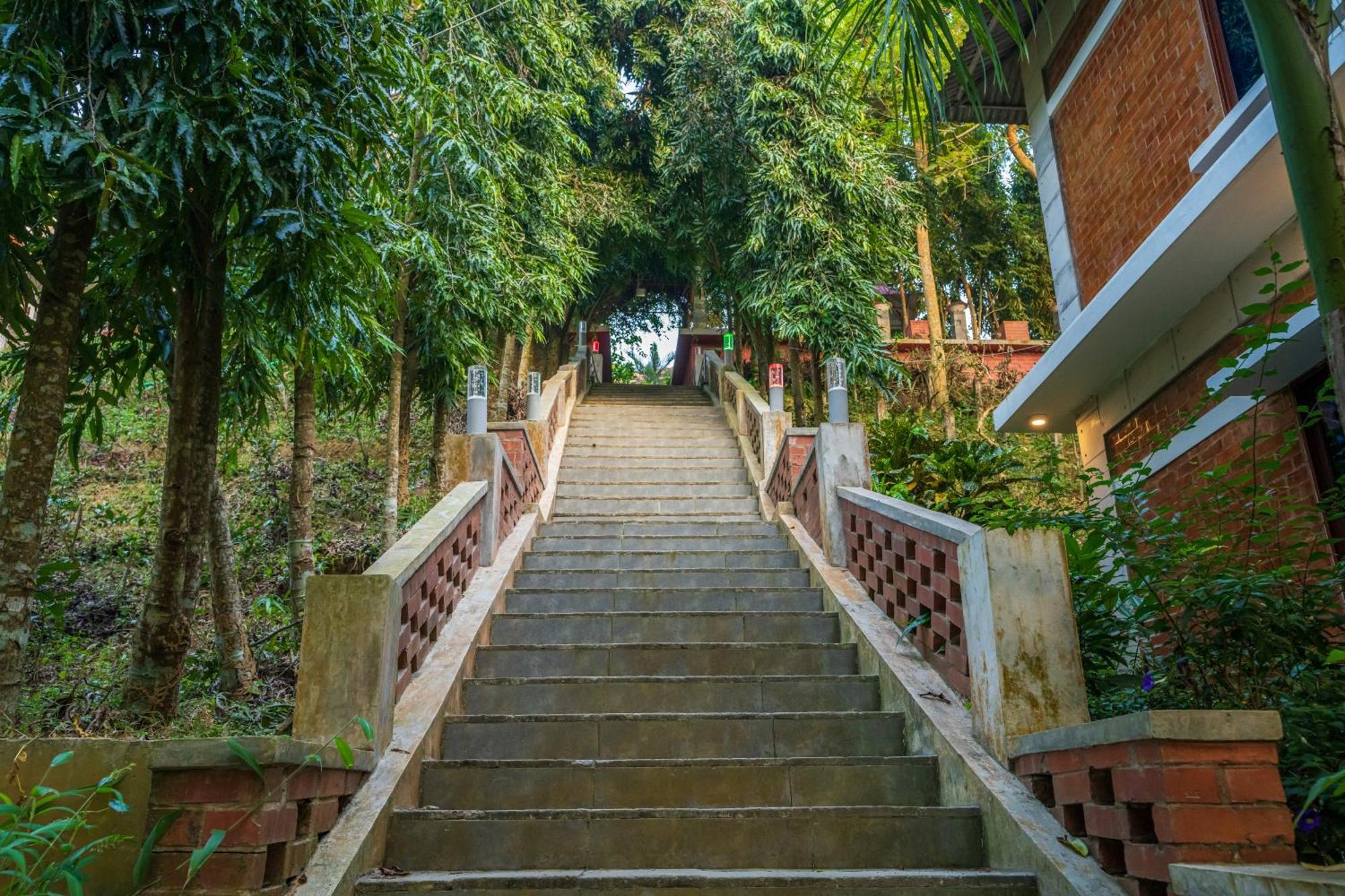 Lemon Garden Resort & Spa Сримангал Экстерьер фото